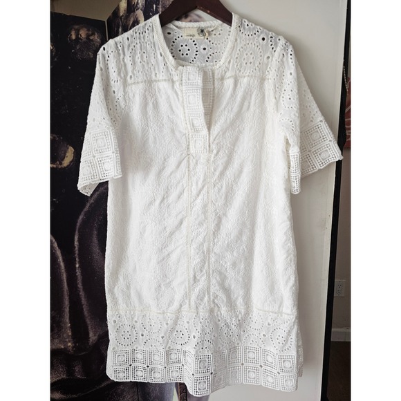 Everleigh Eyelet Embroidered Shift Dress Women's Medium White Short Sleeve - Picture 1 of 12